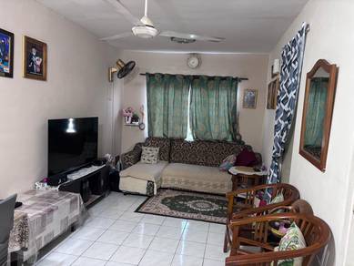 3 Room Unit at PPR Muhibbah next to LRT to Kinrara Sri Petaling KLCC