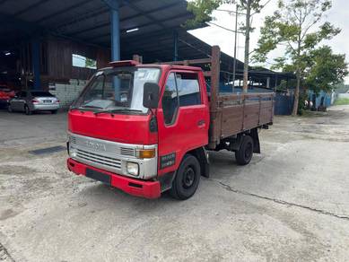 9 Kaki Toyota Dyna Hiace Wooden Cargo For Sell