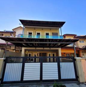 Semi-Detached House Puncak Alam For Rent