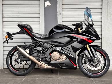 Used Honda Cbr650r , Full Loan ,Malaysia Day Promo