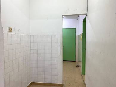 Bandar Sunway Double Storey Terrace for Rent Move in Condition 4R2B
