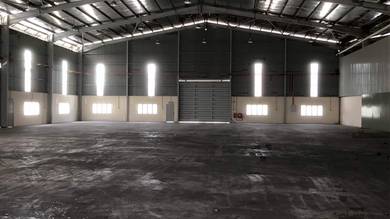 Rawang town factory , nearby selayang , prime location