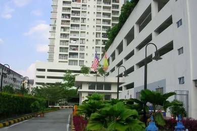 [BELOW MARKET 300K]Ampang Putra Pent House 3 level Ampang