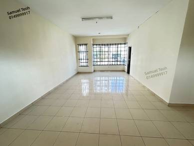 Relau 3 storey landed house for Rent