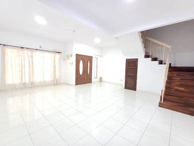 Bandar Puteri 12 Puchong Double Storey (Facing Garden)