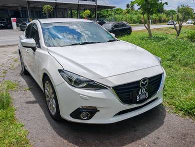 Mazda 3 2.0 SEDAN HIGH SKYACTIV (CKD) (A)