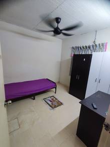 Single room for rent at Bandar Bukit Tinggi 1 (FEMALE)