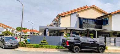 Double Storey Alam Impian for Sale