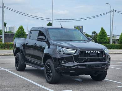Toyota HILUX 2.8 ROGUE (A)