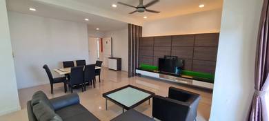 Riverine Sapphire High-Rise Condominium for Rent!