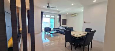 Riverine Sapphire High-Rise Condominium for Rent!