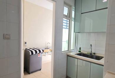 Riverine Sapphire High-Rise Condominium for Rent!
