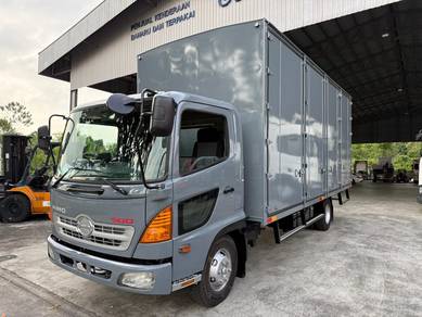 Hino 500 Rebuild Aluminium Box Lorry