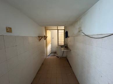 Taman kajang Utama Shop Apartment Blok M level 2 freehold seksyen 3/11