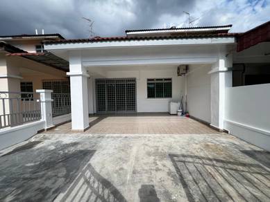 Taman Gaya / Tebrau / Pelangi Indah / 1.5 Storey Terrace House / Aeon