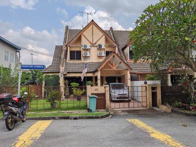 Setiawangsa 2 sty End Lot with land Renovated Nego