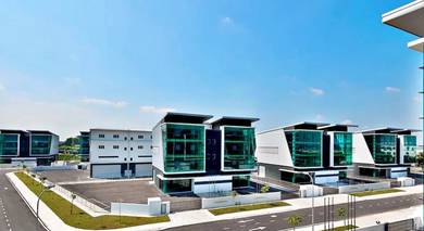 Shah Alam Corner unit Semi-D Factory FOR SALE