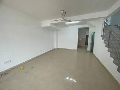 2 Storey Terrace House @ Bandar Tasik Kesuma, Beranang