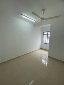 2 Storey Terrace House @ Bandar Tasik Kesuma, Beranang