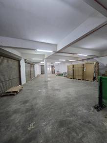 Shah Alam Corner factory.Can own use/invest. 5-6%ROI, Freehold