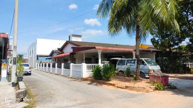 Semi D Single Storey End Lot, Parit Buntar