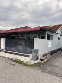 (Nonbumi renovated) End lot single storey di Taman Krubong indah