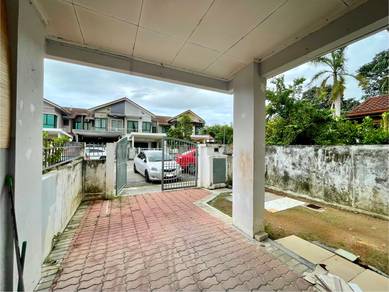 GATED & GUARDED! Single Storey Jalan Makyong Bandar Bukit Raja Klang