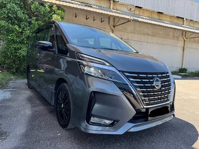 Nissan SERENA PREMIUM HIGHWAY STAR 2.0L (A)