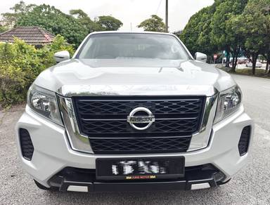 x4 6-speed 2021 Nissan NAVARA SE (MT) 2.5L (M)