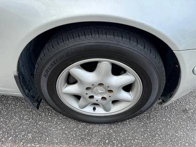 Mercedes Benz C200 CLASSIC (CKD) 2.0 (A)
