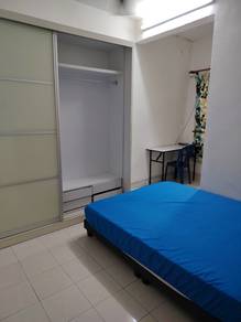 Room Puncak Alam Fully Furnished Unifi