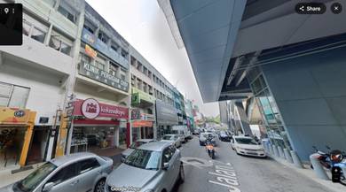 1st Floor Shop Office Infront Taman Pertama MRT, Facing Main Road !!