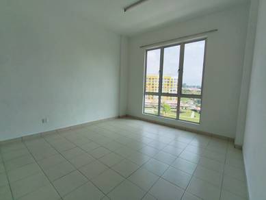 【Jual Murah, 100% Loan Below Mv】 Garden Villa Apartment, 994sf 3r2b,