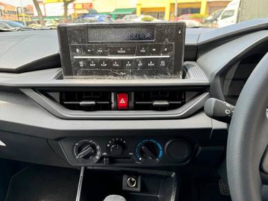 Perodua AXIA G (KERETA COMEL, JIMAT MINYAK)