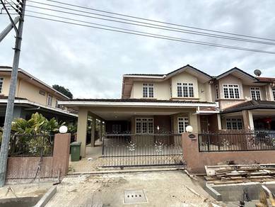 CORNER, Double Storey, BATU 13
