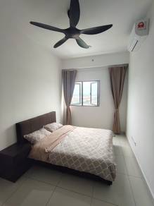 Partially furnished Edusentral @ Setia Alam to let