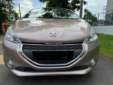 Peugeot 208 1.6 VTi ALLURE (A)