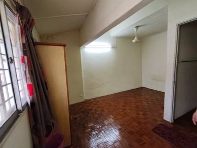 2.5 Storey Freehold Sri Sinar landed kepong 14x43