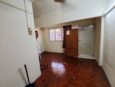 2.5 Storey Freehold Sri Sinar landed kepong 14x43