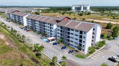 Halaman11 Bandar Rimbayu Untuk Di Jual { Groundfloor Unit }