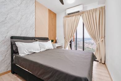 Fully Furnished Medium Room Emporis (Female only)