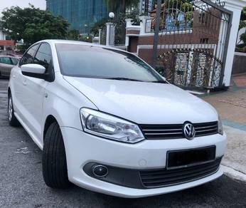 Volkswagen POLO 1.6 (CKD) (A)