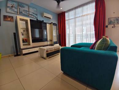 【FREEHOLD】 3 Storey  Superlink Terrace House Laman Klebang