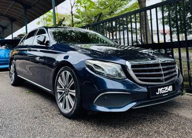 Mercedes Benz E300 2.0 EXCLUSIVE (A)