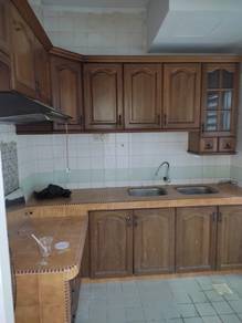 Pelangi Court Apartment-Klang meru