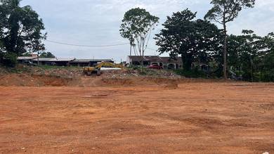 Lot banglo MCL dekat Bandar Alor gajah, Tmn Seri Kelemak.Mampu milik