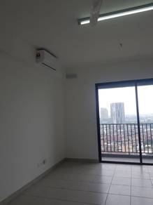 The Netizen 3 Rooms Partial Furnished Sell Below Market
