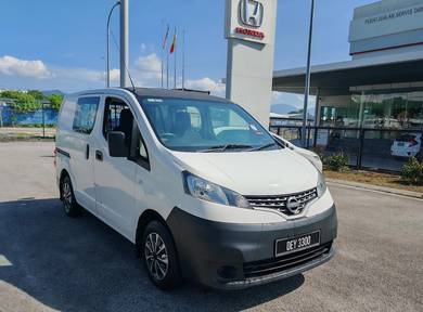Nissan NV200 VANETTE SEMI PANEL 1.6L (M)