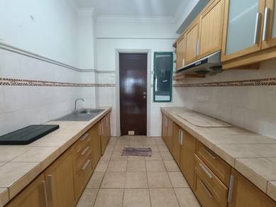 Fully Furnished 3 Bedrooms Type @ Gold Coast Bukit Katil Apartment