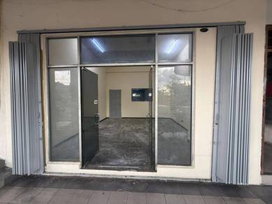 (Facing main road , Ground floor) Rawang Mutiara Business Center